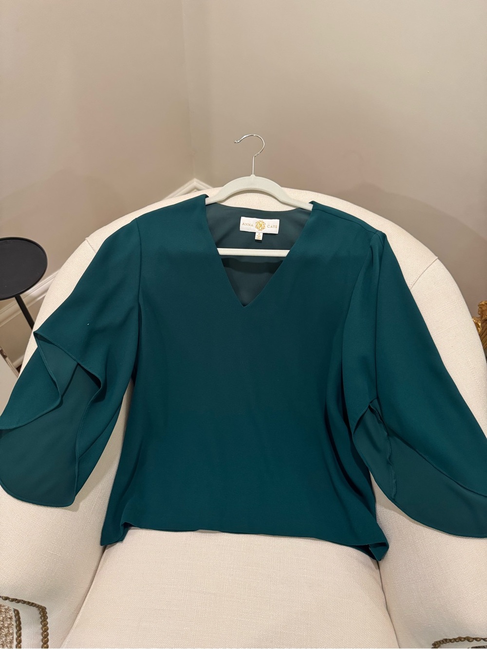 Anna Cate Emerald V-Neck Statement Sleeve Blouse